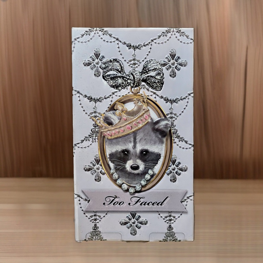 Too Faced Limited Edition Enchanted Wonderland Raccoon Palette